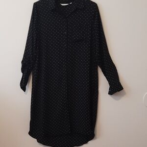Reitmans size small black & white long sleeve dress